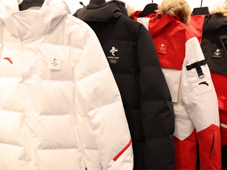 W020220227704753704895